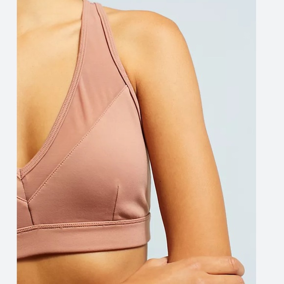 Alo Yoga Entice Sports Bra - Picture 2 of 9